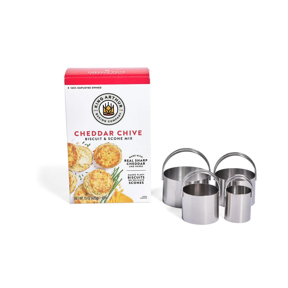 Cheddar Chive Biscuit Mix & Cutters Set